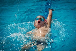 scuola nuoto ragazzi